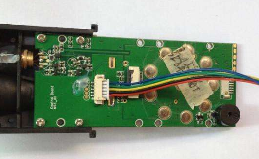关于激光位移传感器‍修复复合纤维材料的介绍