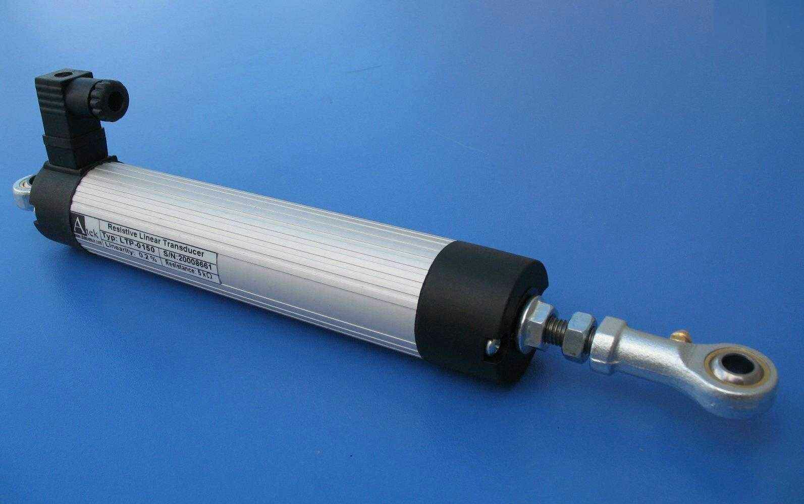 选择激光位移传感器可以从哪些方面入手